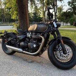 2022 Triumph Bonneville Bob 1200