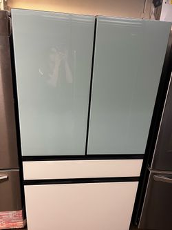 OPEN BOX SAMSUNG BESPOKE FOUR DOOR REFRIGERATOR