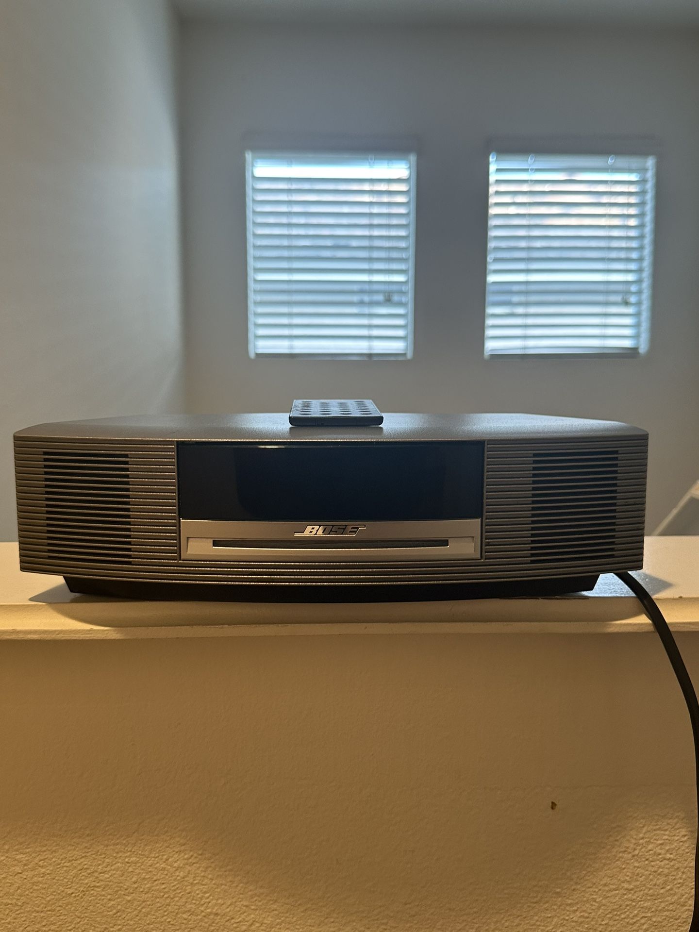 Bose Wave Music System AWRCC1 – CD/Radio + Remote