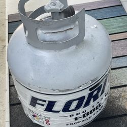 Propane Tank Almost Full. Pick Up In Jupiter.