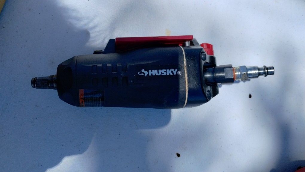 Compact 1/4" Air ratchet
