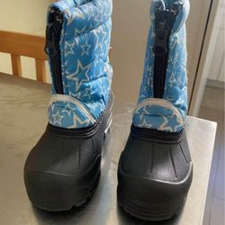 Snow Boots Size 9c