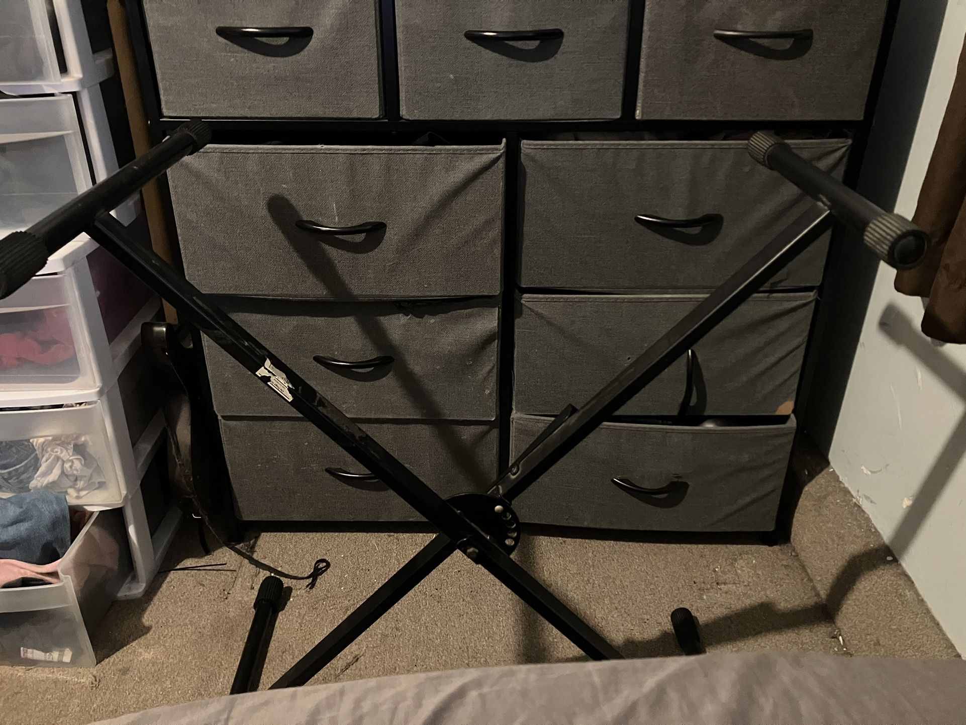 Piano Stand