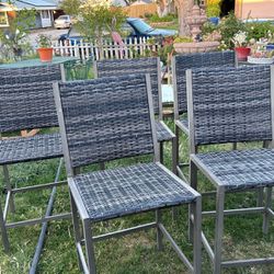 Barstools Chairs