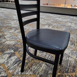 19 Metal Frame Cushioned Chairs