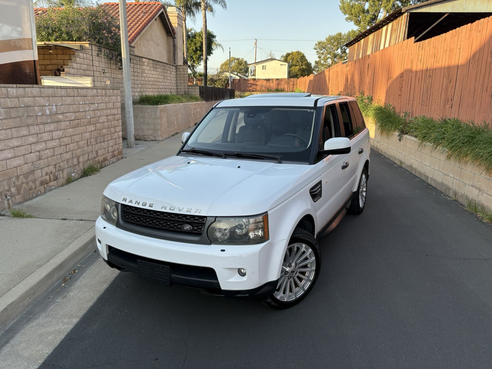 2011 Land Rover Range Rover for Sale in Chino, CA - OfferUp