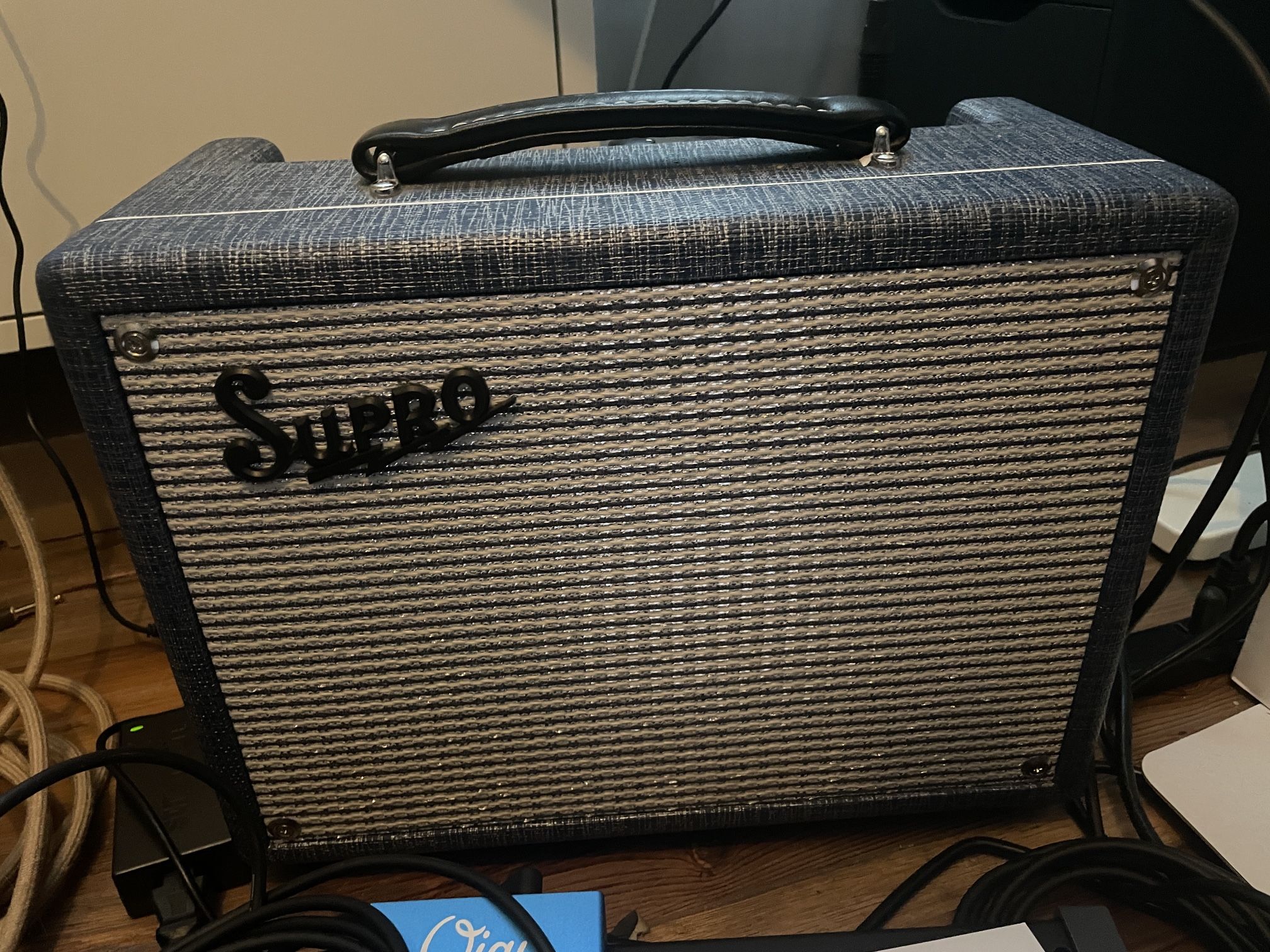 Supro Super 1606 Guitar Amp