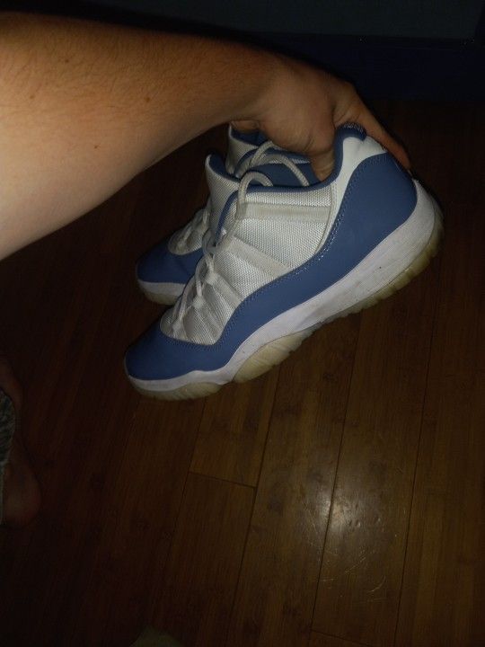 Jordan 11 BLUE color Size 13