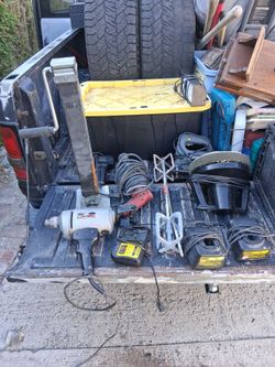 Miscellaneous tools and hardware selling every thing for cheap come check it out