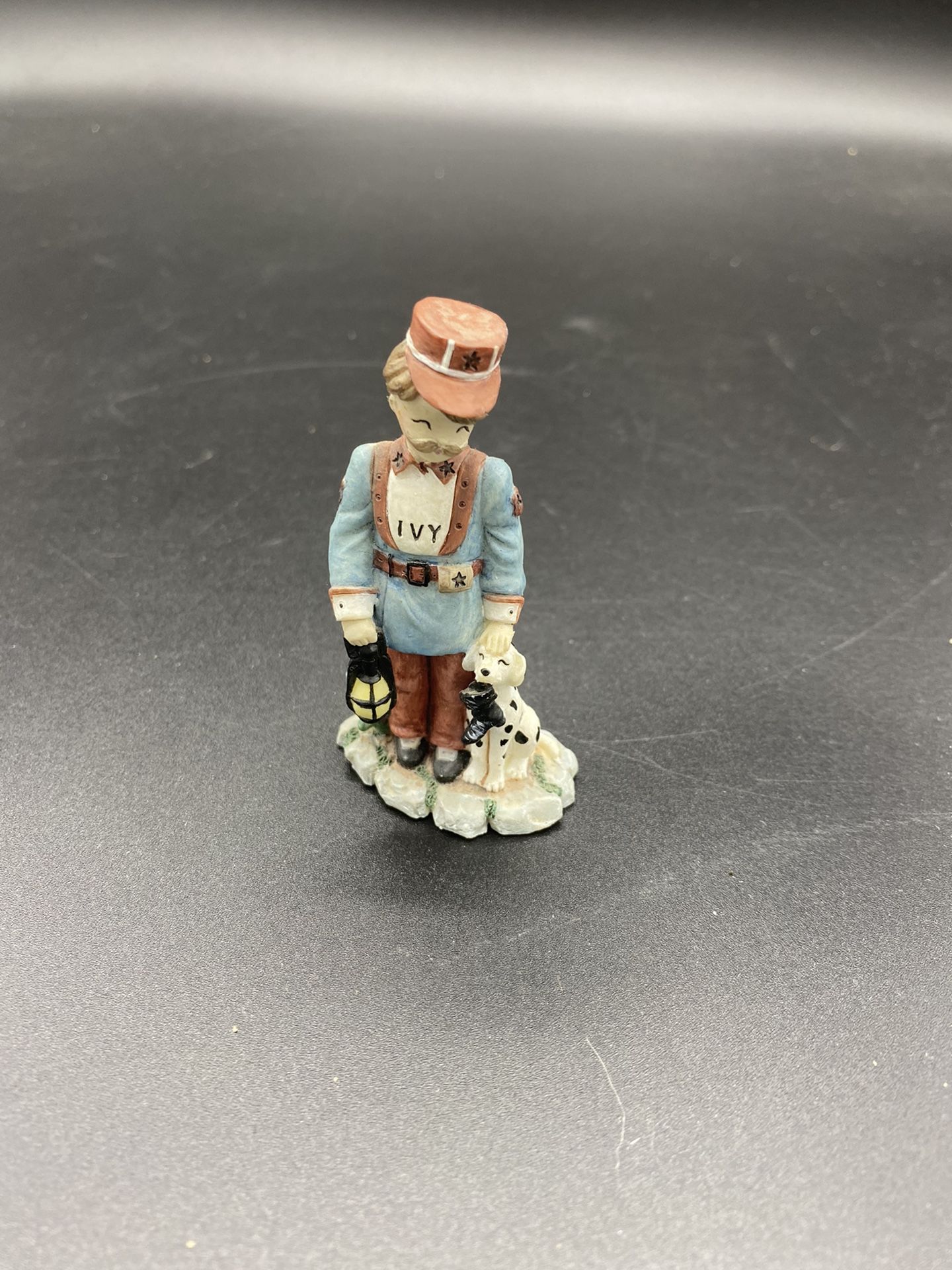 Ivy And Innocence Captain Blaze Figurine 1997 Cast Art Industries #05271 (K7)