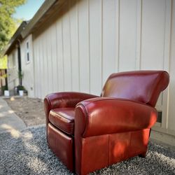 Pottery Barn Mitchell Gold+Bob Williams Club Recliner in Oxblood Leather | FREE Delivery