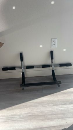 Doorway Pull Up Bar