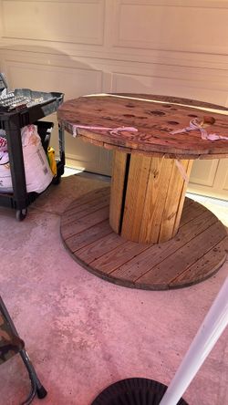 FREE LARGE WIRE SPOOL!