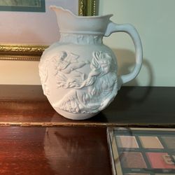 Beautiful Ethereal White Pitcher + Bonus Enchanted 21 Shade Pallet Eyeshadow By Profusion + Brush Great Deal!  Get It All!