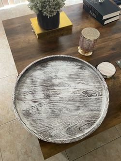 Round table tray