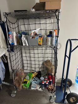 Steel rack with rollers