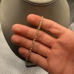 10k Solid Rope Bracelet 