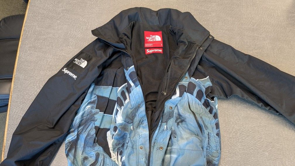 Supreme North Face Lady Liberty Jacket