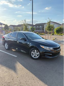 2017 KIA Optima LX