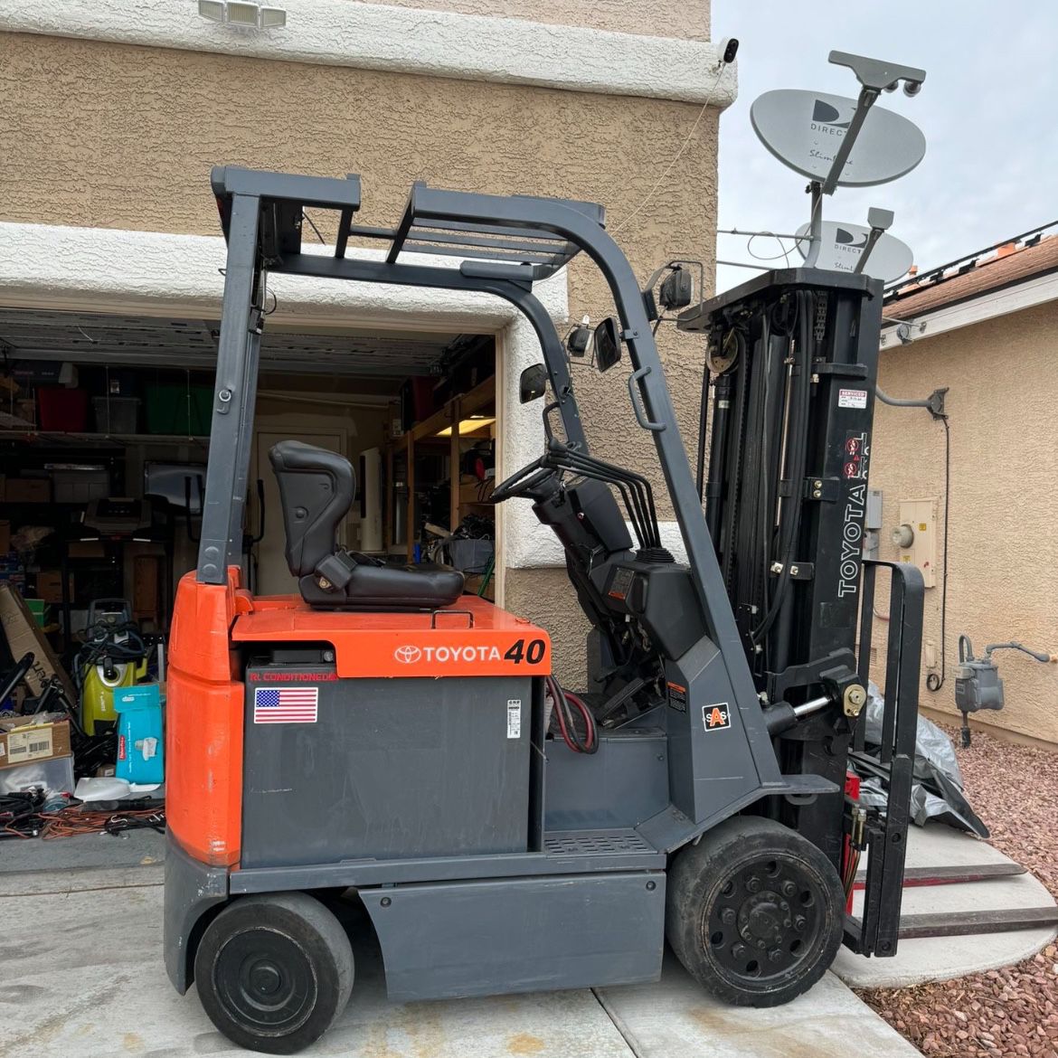 Forklift Electric. TOYOTA THE BEST 7 series 7FBCU20 4,000LB 