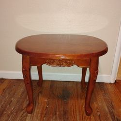 Nice Coffee/End Table 