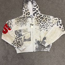 VALE FOREVER – Cheetah Zip Up Hoodie (Grey)