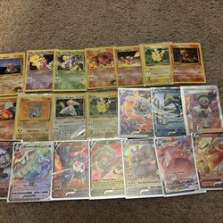 Pokemon/Pokemon Card Lot 