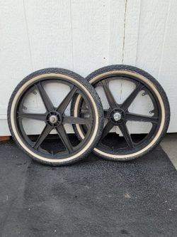 6 Spoke Mag Wheels With Tires