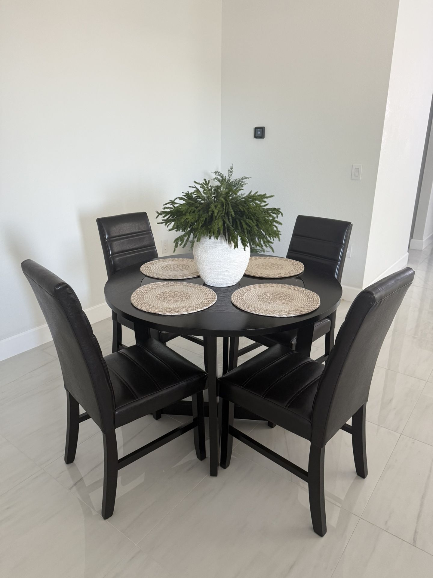 Dining Room Set