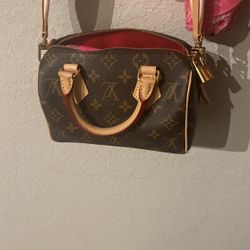 Louis Vuitton Speedy 20 