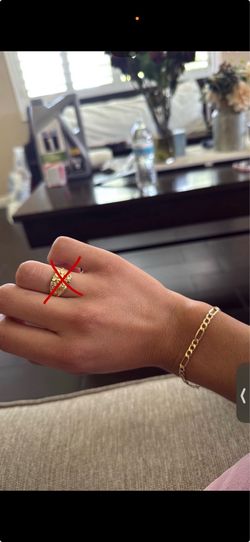 10k gold Figaro Bracelet