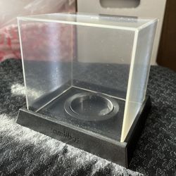 Official HORI Amiibo Display Case