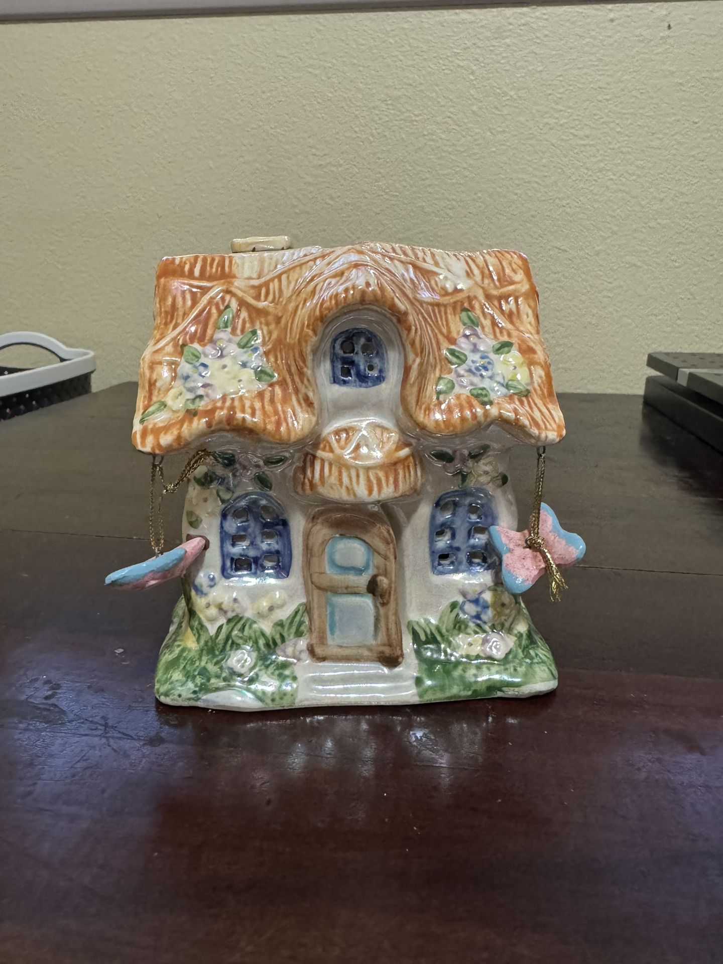 Vintage Fairy House Tealight Candler Holder Spring Easter Cottage House