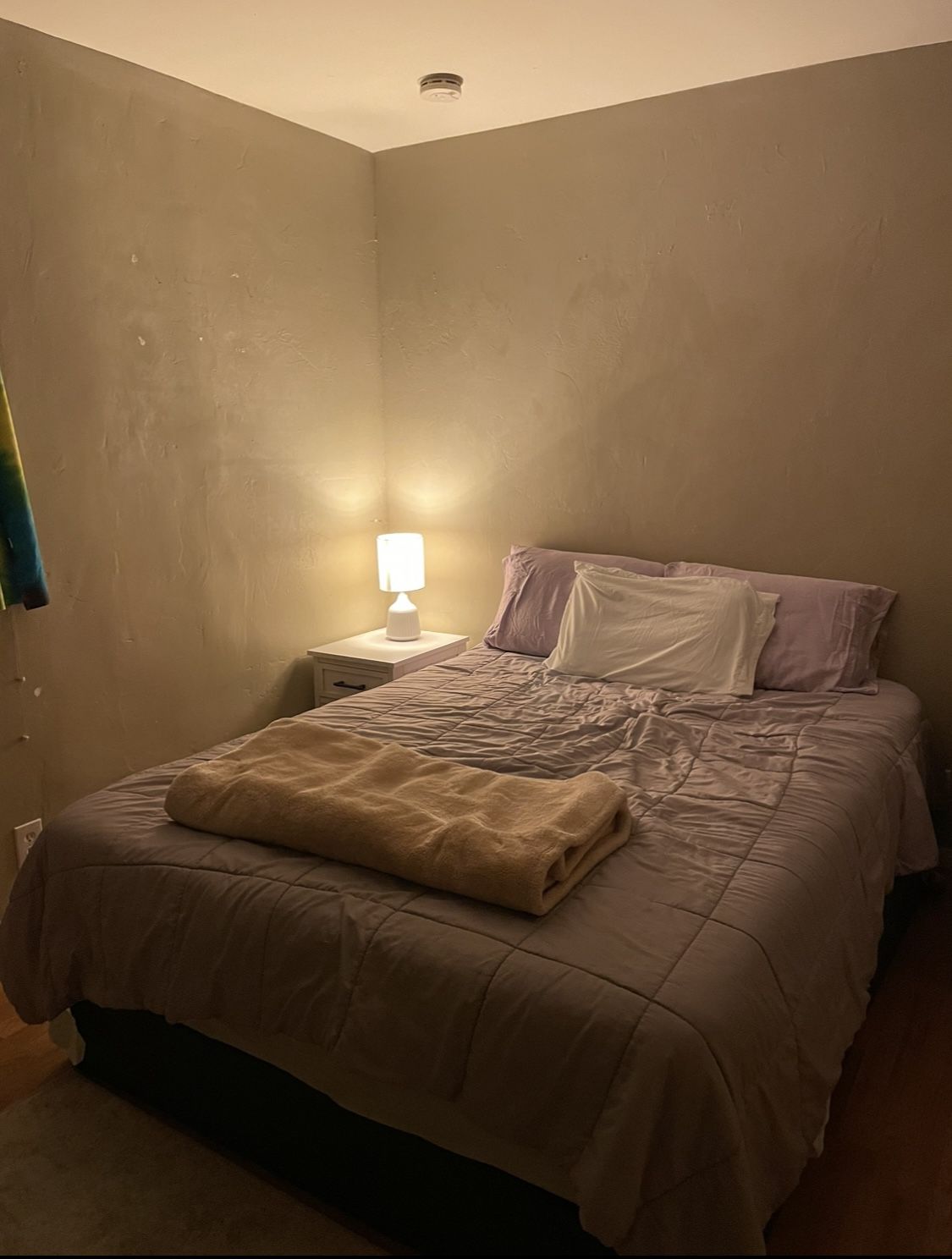 Queen size bed with box Spring