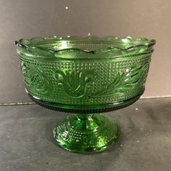 EO BRODY Vintage Clear Green Floral Scalloped-Edge Pedestal Candy/Nut Dish (Height: 5-1/4”)