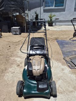 Craftman Self Prollped Law Mower In Good Working Condition