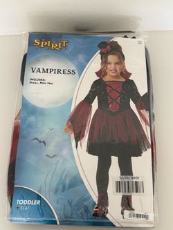 Vampiress Halloween Costume
