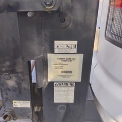 Tommy Lift gate 