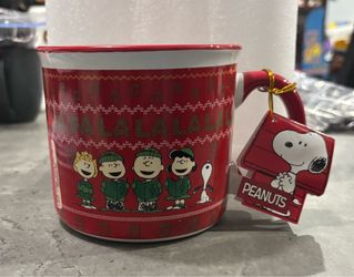 Peanuts Worldwide Christmas Sweater Style Oversized Ceramic Mug (NEW)