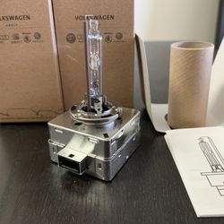 D3S Xenon (H.I.D.) headlight bulbs NEW $250/pair