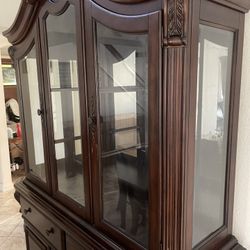 China cabinet