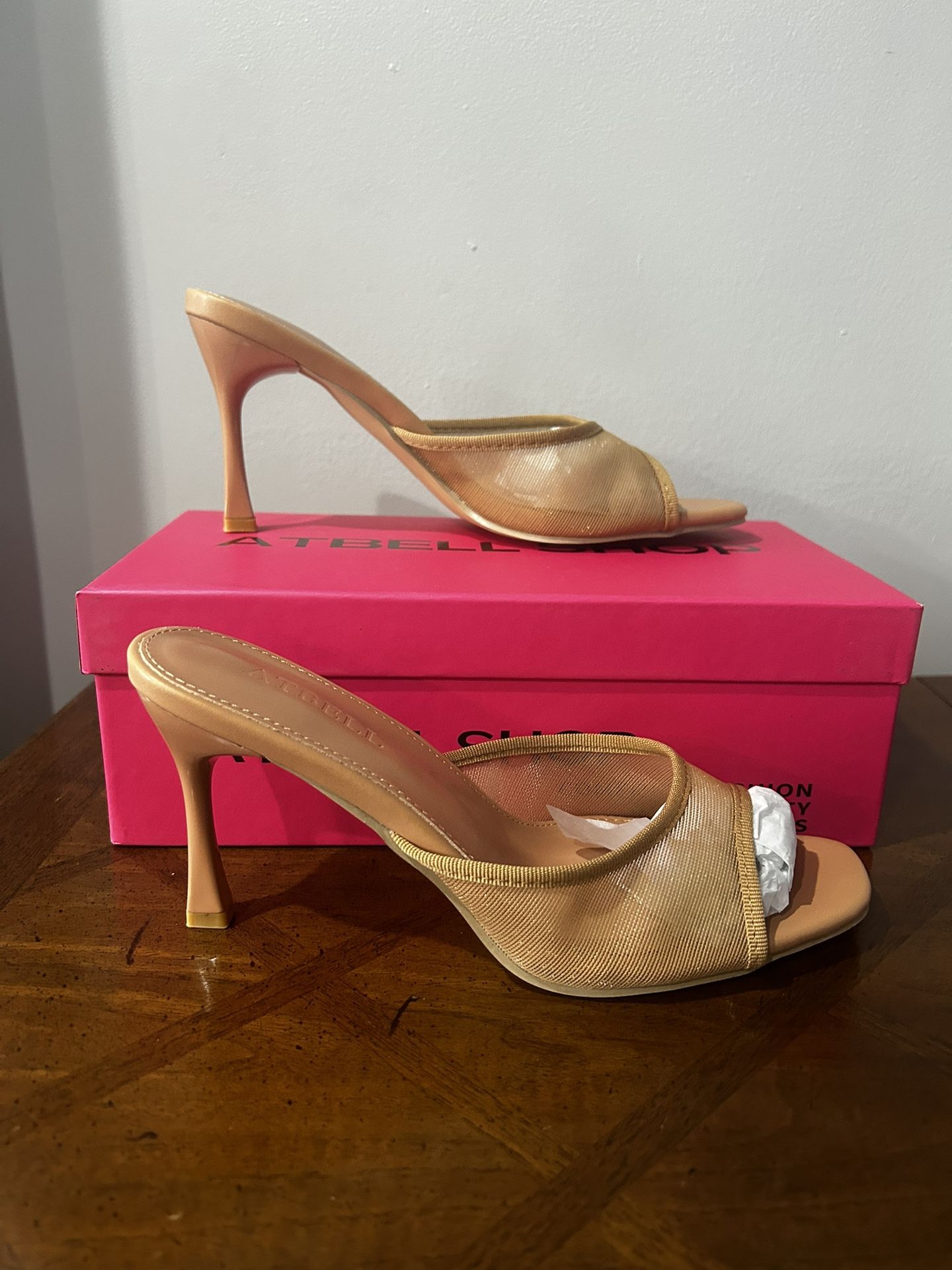 Brand New In Box Nude Slip On Heels Size 8