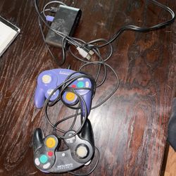 GameCube Controllers