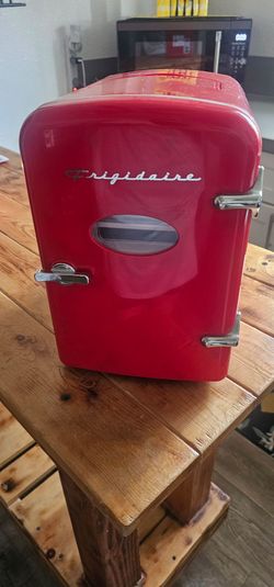 Small space fridge