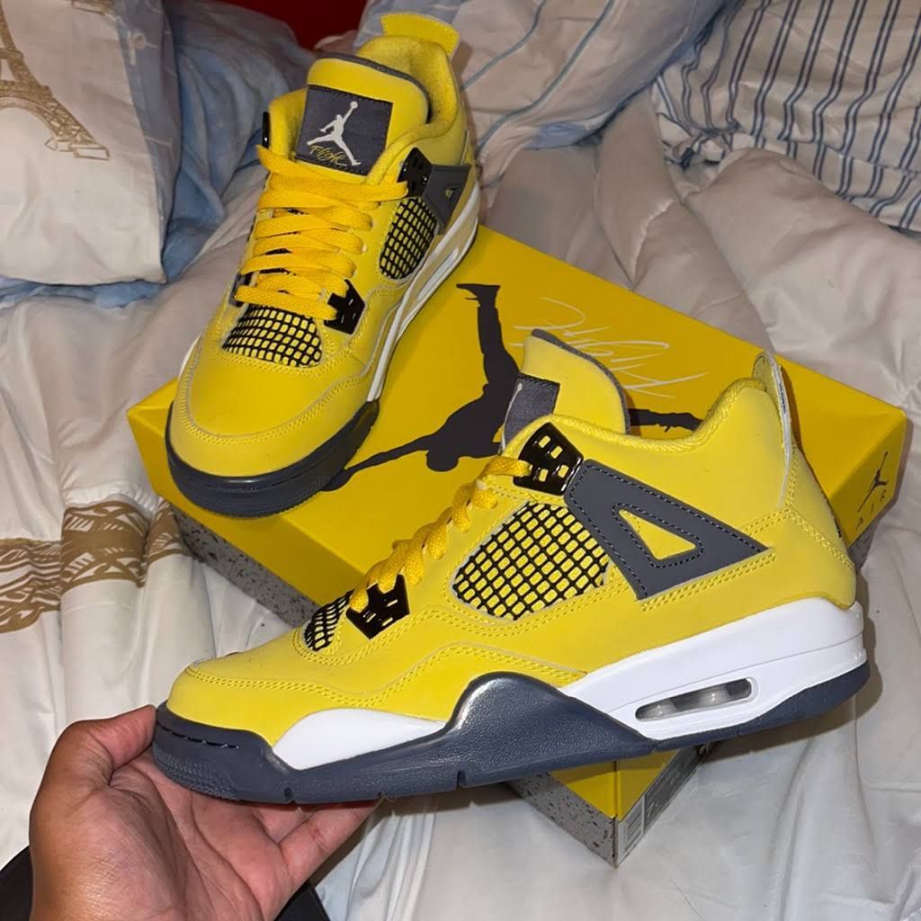 Jordan’s 4th Retro 