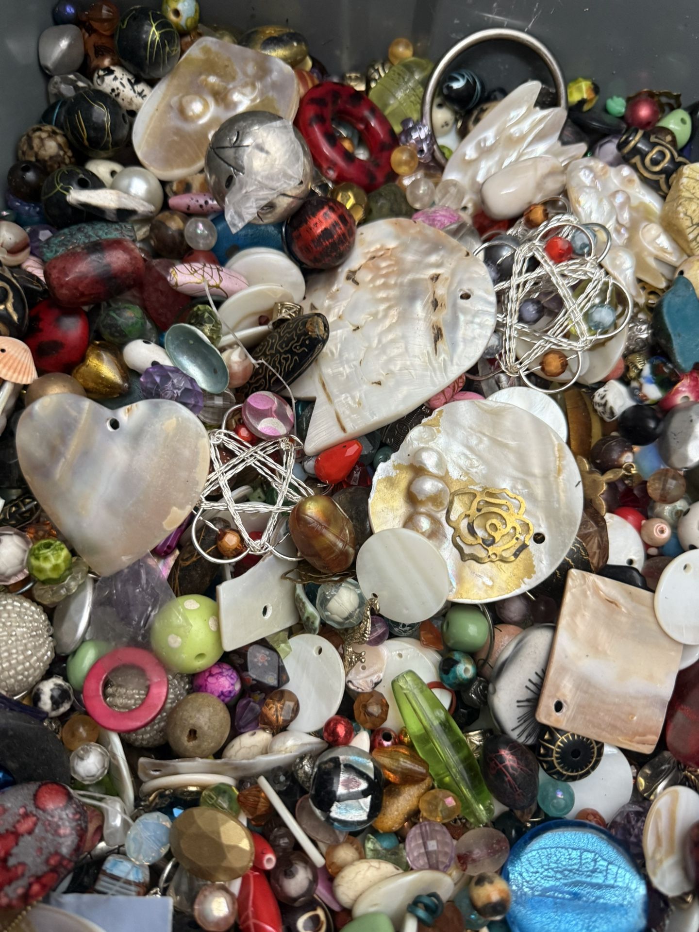 Mixed Beads & Jewelry Craft Lot