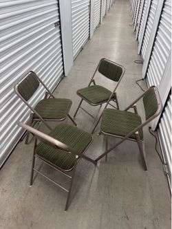 4 vintage Samsonite foldin chairs