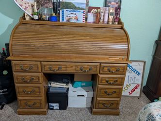 Roll top desk