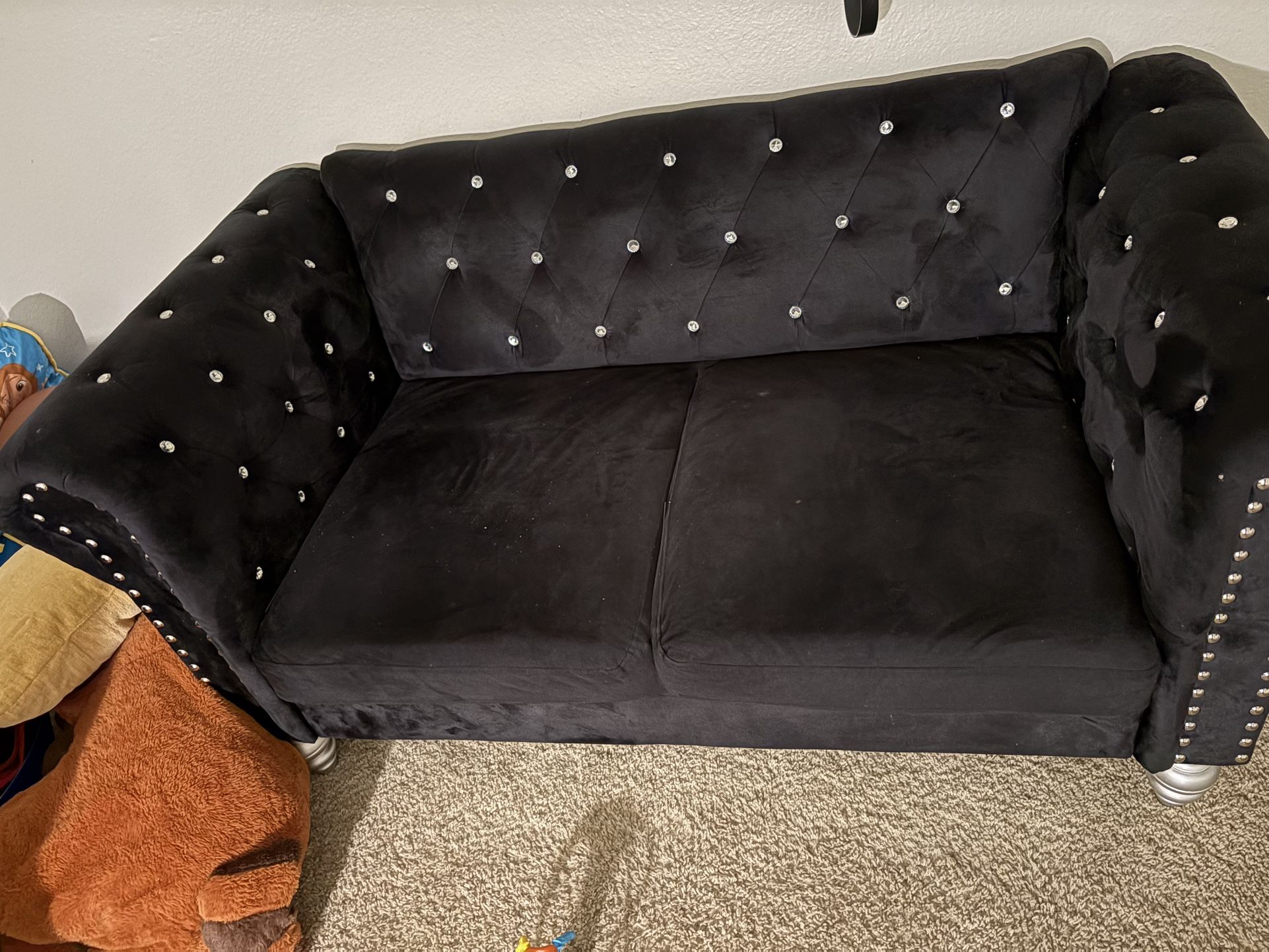 1 Couch 1 Loveseat