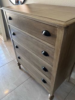 5-Drawer DriftWood Dresser Chest